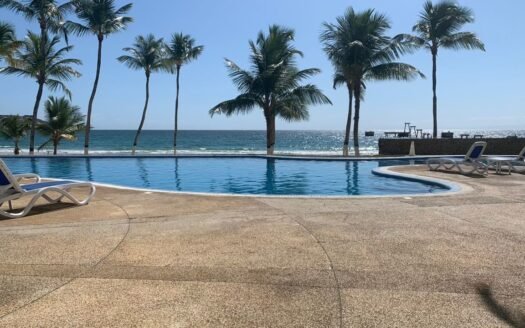 Apartamento en bahía dorada