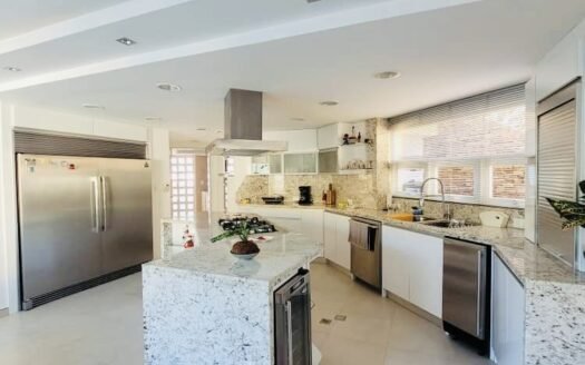 Casa en Urbanización exclusiva
