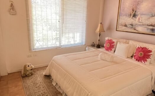 Townhouse en Guacuco