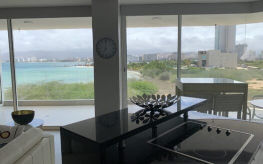 Apartamento con vista al mar