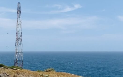 Parcela con excelente vista al mar