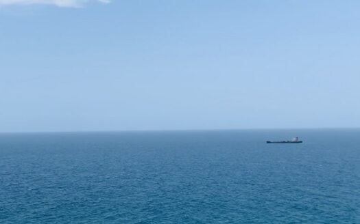 Parcela con excelente vista al mar