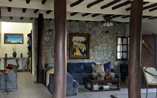 Casa en conjunto cerrado