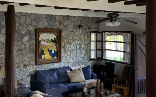 Casa en conjunto cerrado