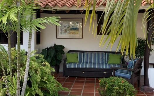Casa en conjunto cerrado