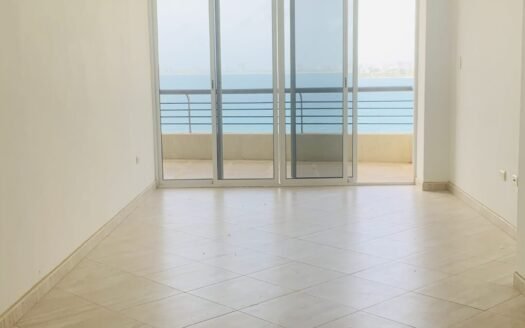 Apartamento con vista al mar