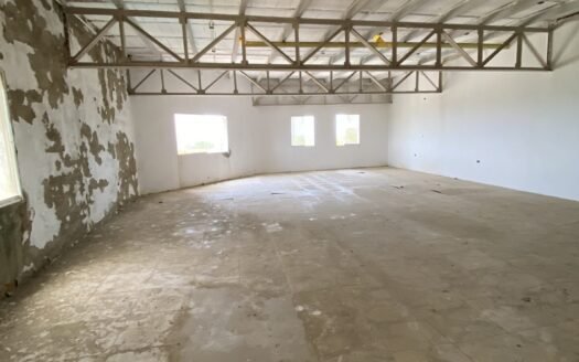 Edificio  zona comercial con 850 m2 de construcción