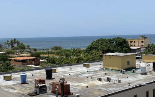 Edificio  zona comercial con 850 m2 de construcción