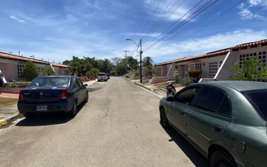 Casa en valle abajo