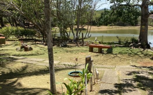 Casa en valle abajo