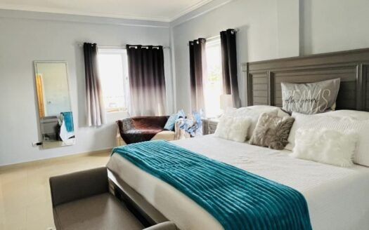 Hermosa casa en conjunto cerrado
