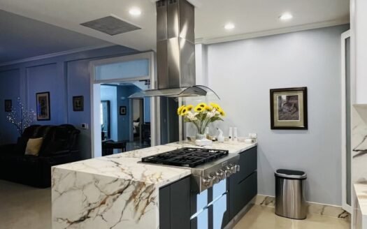 Hermosa casa en conjunto cerrado