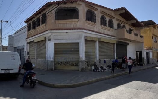 Local comercial
