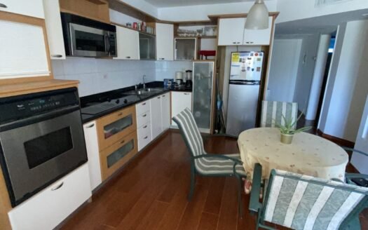 Apartamento en bahía dorada