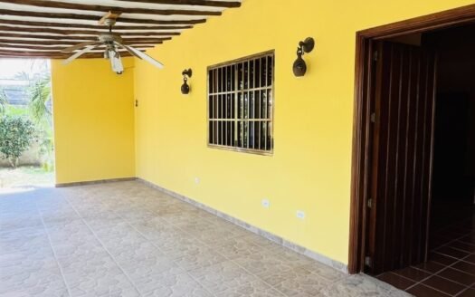 Casa con piscina