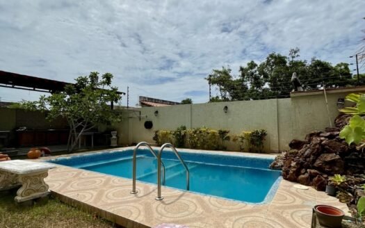 CASA UBICADA EN SABANAMAR