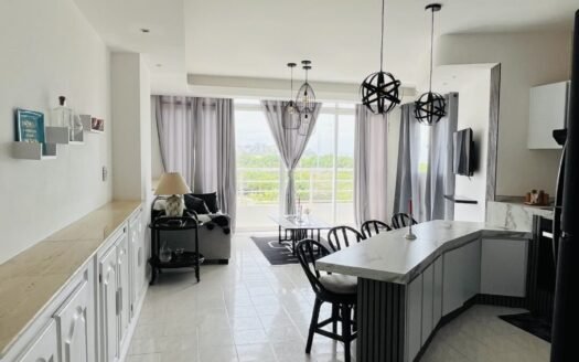Apartamento con vista al mar