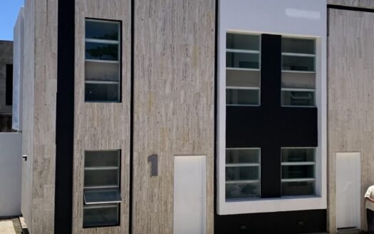Moderno Townhouse
