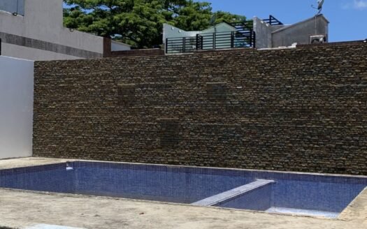Moderno Townhouse