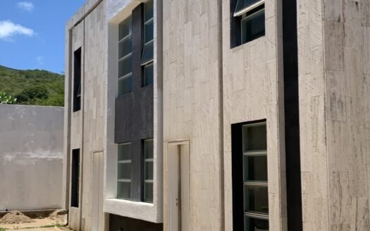 Moderno Townhouse