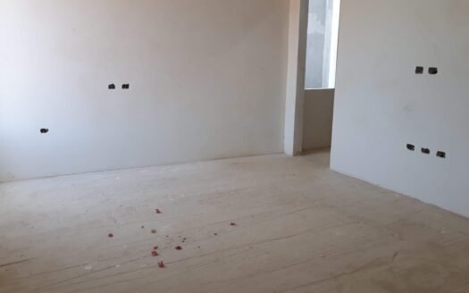 Casa en Obra Gris