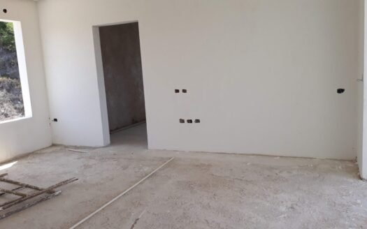 Casa en Obra Gris
