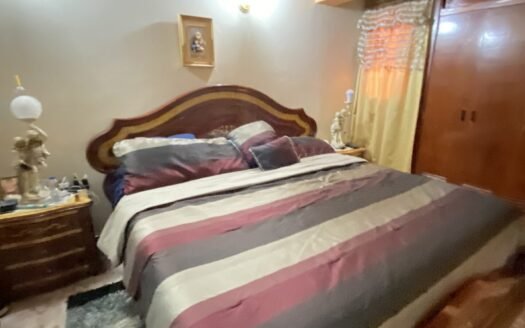 En venta casa impecable en Atamo Sur, Urbanización privada Yaque Alto