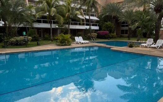 condominio loma real
