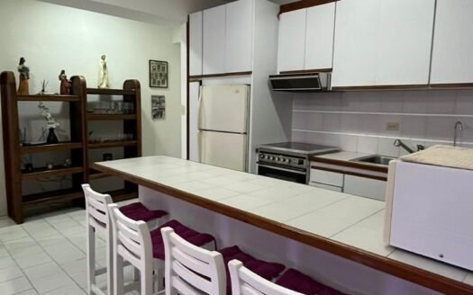 Apartamento en Urb. Costa Azul