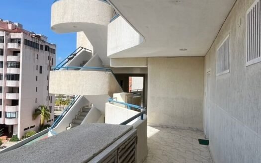 Apartamento en Urb. Costa Azul