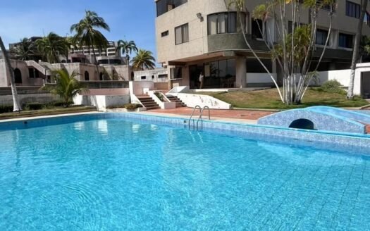 Apartamento en Urb. Costa Azul