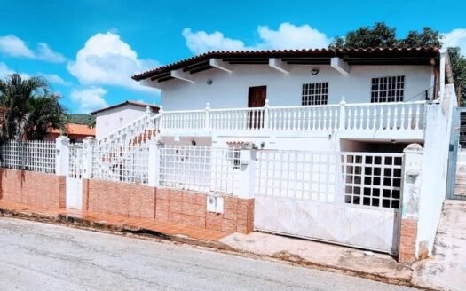 Casa Dúplex (2 en 1) en La Asunción